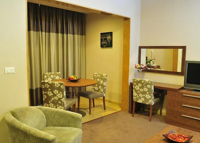 Executive King Suite