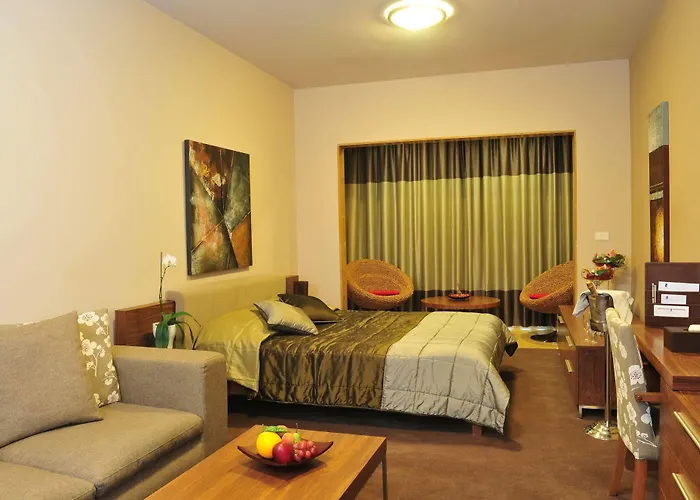Executive King Suite